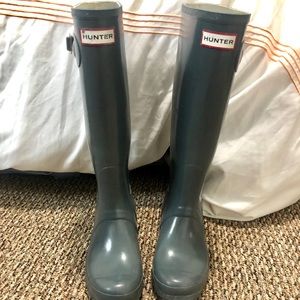 Gray Hunter Rainboots